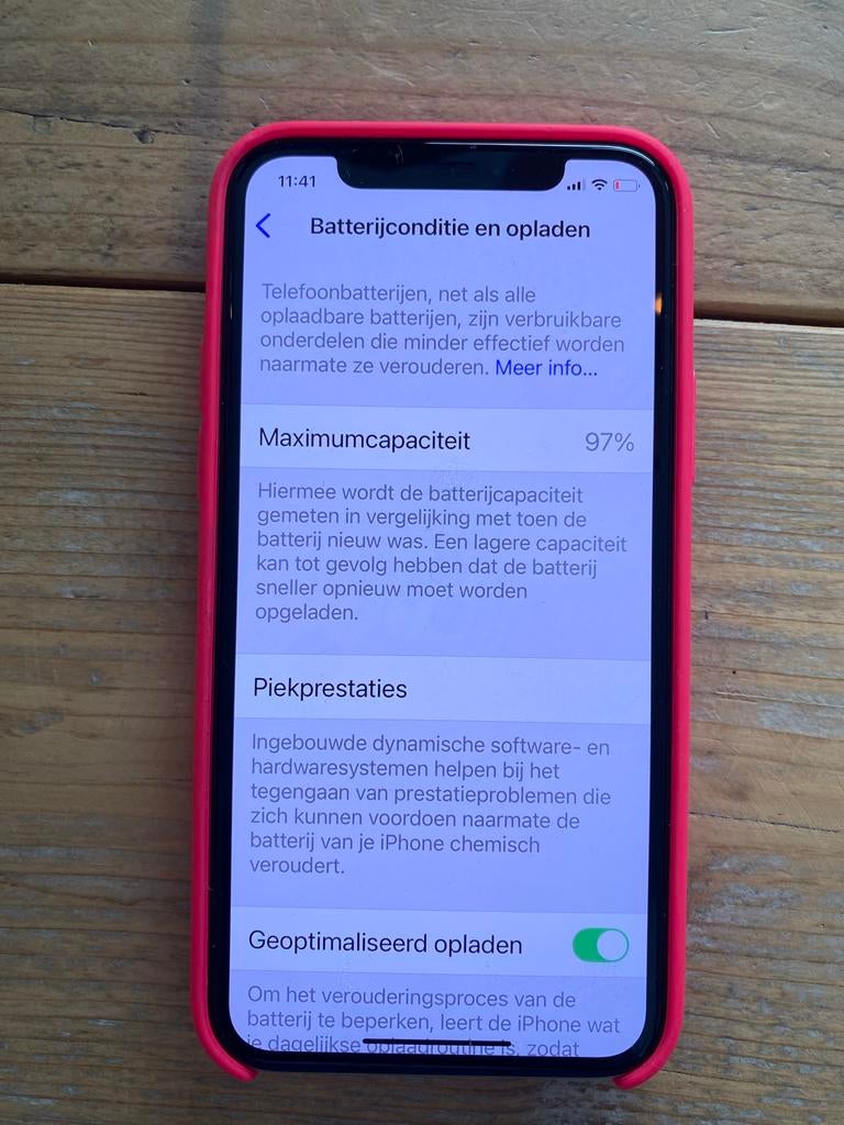 iPhone 11 Pro Zwart 64GB - Nette staat, 97% batterij, Telecommunicatie, Mobiele telefoons | Apple iPhone, Gebruikt, Zwart, Ophalen of Verzenden