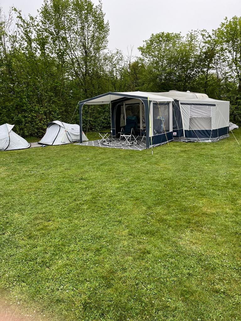 Hobby caravan 420 - 4 persoons - Vakantie klaar, Caravans en Kamperen, Vast bed, Hobby, Treinzit, 750 - 1000 kg