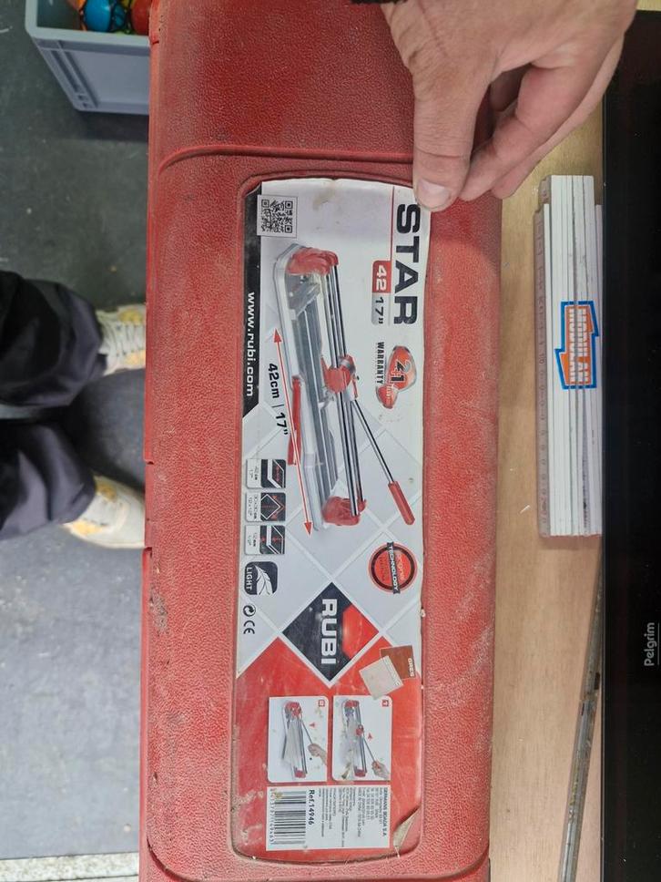 Rubi Star 42 tegelsnijder - Perfect voor precisiewerk, Doe-het-zelf en Verbouw, Tegels, Gebruikt, Vloertegels, Overige materialen