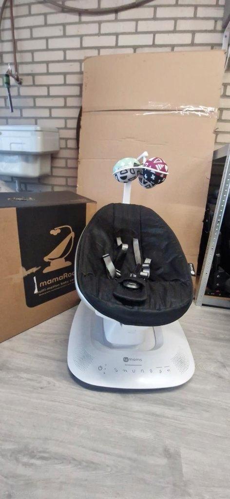 mamaroo 5, Kinderen en Baby's, Wipstoeltjes, Zo goed als nieuw, Schommelstoel, Overige merken, Met gordel(s) of riempje(s), Verstelbaar