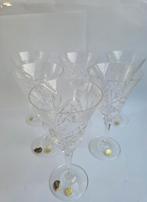 Boheems witte wijn glazen kristal, Antiek en Kunst, Verzenden