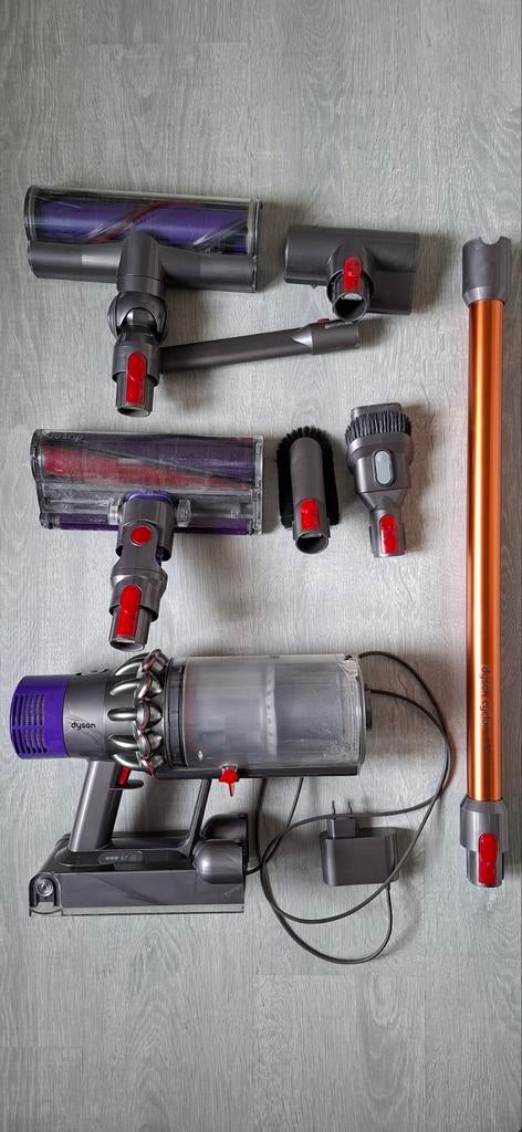Dyson V10 Absolute, Witgoed en Apparatuur, Stofzuigers, Ophalen, Gebruikt, Overige typen, Minder dan 1200 watt