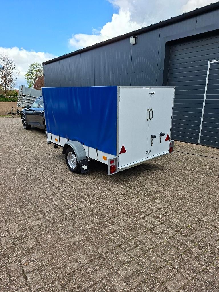 Gesloten aanhanger voor de kartsport 250x145x140, Auto diversen, Ophalen, Gebruikt