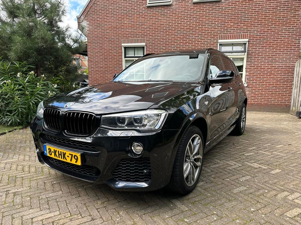 BMW X3 M-uitvoering 20I Xdrive Aut8 Zwart, Auto's, BMW, 4 cilinders, Zwart, Origineel Nederlands, Particulier
