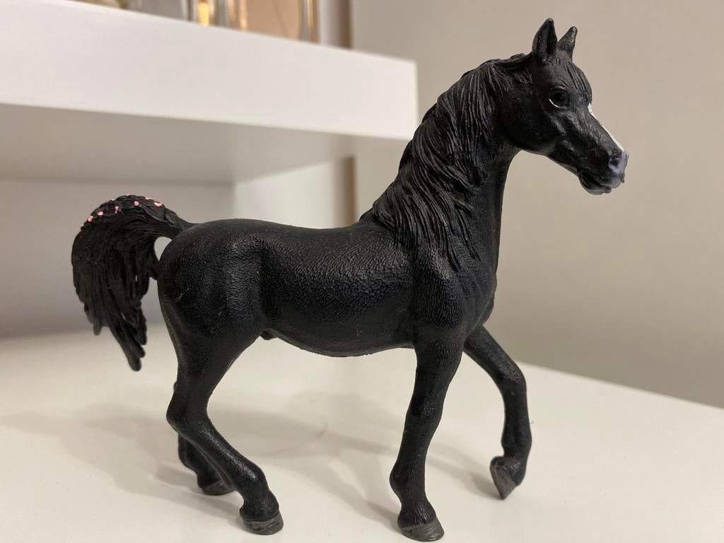 Schleich Exclusive Arabier Zwarte Hengst ~ 72134, Verzamelen, Dierenverzamelingen, Ophalen of Verzenden, Zo goed als nieuw, Paard