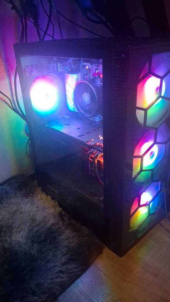 Game pc, Computers en Software, Desktop Pc's, Zo goed als nieuw, 3 tot 4 Ghz, Ophalen of Verzenden