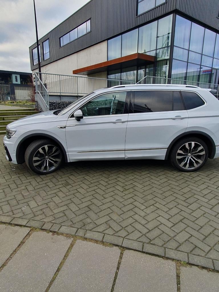 Volkswagen Tiguan 1.4 TSI 150pk 6-DSG 2018 Wit, Auto's, 15 km/l, 1800 kg, Wit, Origineel Nederlands