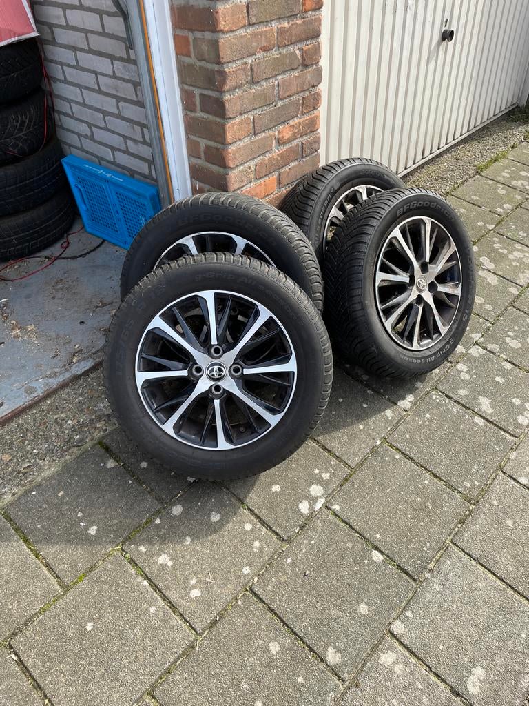 3x Toyota Yaris velgen Goodrich (lees advertentie), Auto-onderdelen, Banden en Velgen, Banden en Velgen, All Season, 15 inch, Personenwagen