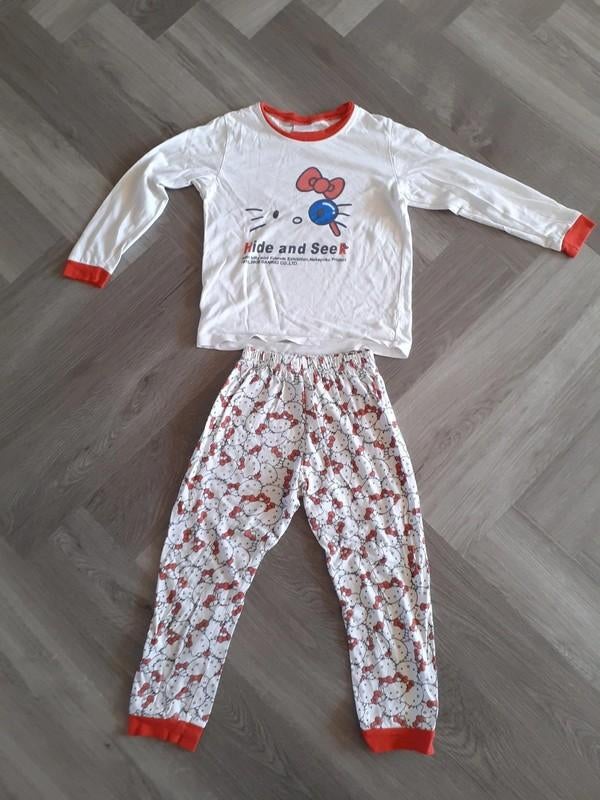 Hello Kitty Pyama, Maat 116, Kinderen en Baby's, Kinderkleding | Maat 116, Nacht- of Onderkleding, Gebruikt, Meisje, Ophalen of Verzenden