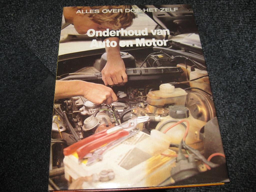 Onderhoud van Auto en Motor. (alles over doe-het-zelf), Ophalen of Verzenden