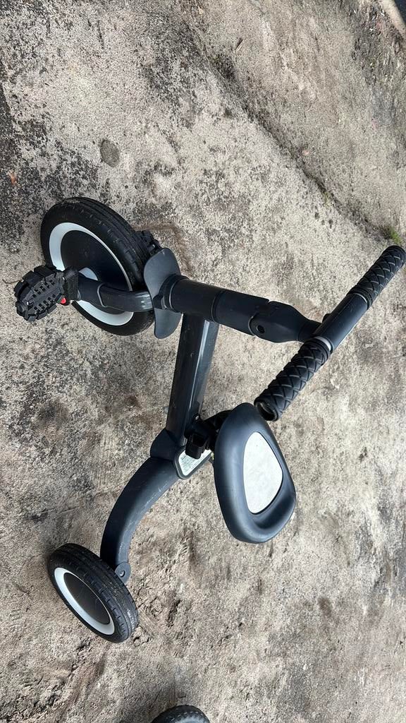 Driewieler en loopfiets in 1 topmark, Ophalen, Gebruikt