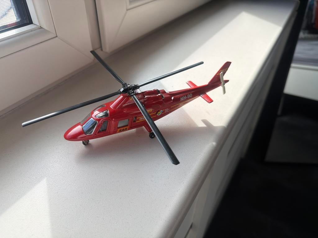 Joal schaalmodel helikopter, Gebruikt, Helikopter, Groter dan 1:72, Ophalen