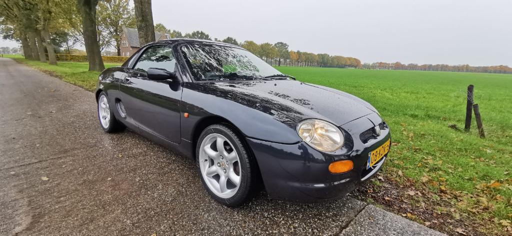 MG F 2000 Blauw met Hardtop - motorisch in Perfecte staat, Auto's, MG, 40 €/maand, Zwart, Cabriolet, Blauw
