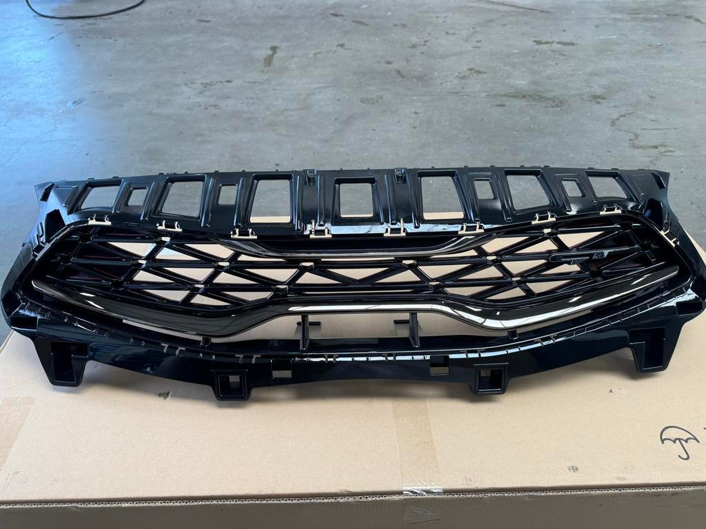 KIA CEED GT FACELIFT GRILLE NIEUW 86350-J7LA0 2021-, Ophalen of Verzenden, Nieuw, Voor, Kia