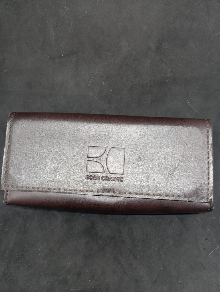 BOSS Orange brillenkoker bruin met doekje, Overige merken, Gebruikt, Bruin, Ophalen of Verzenden