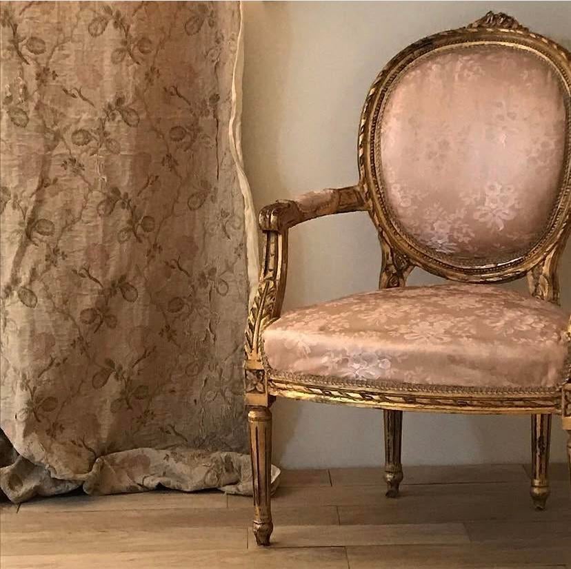 2 x 19e eeuws Franse roze gouden armchair stoel baroque, Ophalen