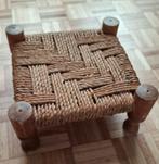 Laag Rotan Krukje / Voetenbankje, Ophalen of Verzenden, Gebruikt, Hout