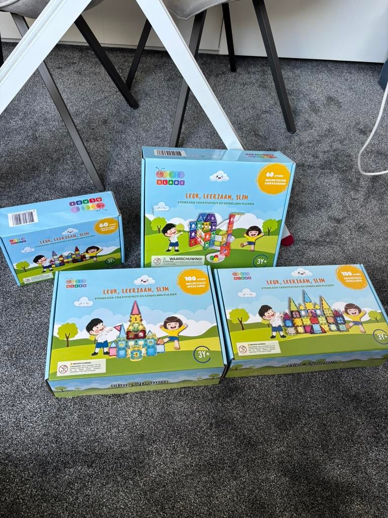 Gladi magnetische tegels en knikkerbaan, meerdere dozen, Ophalen of Verzenden, Zo goed als nieuw