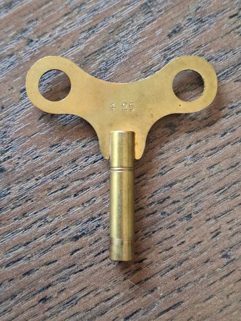 Kloksleutel 4.25mm "8", Antiek en Kunst, Ophalen of Verzenden