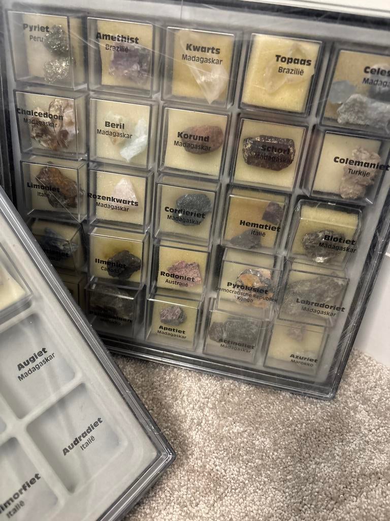 Verzameling van mineralen en edelstenen, Verzamelen, Mineralen en Fossielen, Ophalen, Mineraal