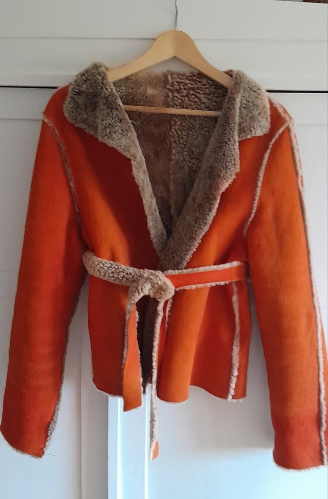 Oranje  jas met  ceintuur, Maat 38/40 (M), Oranje, Ophalen of Verzenden, Onbekend