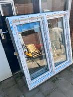 2 kunstof kozijnen NIEUW, Doe-het-zelf en Verbouw, Kozijnen en Schuifpuien, Kunststof, Raamkozijn, Zo goed als nieuw, Ophalen