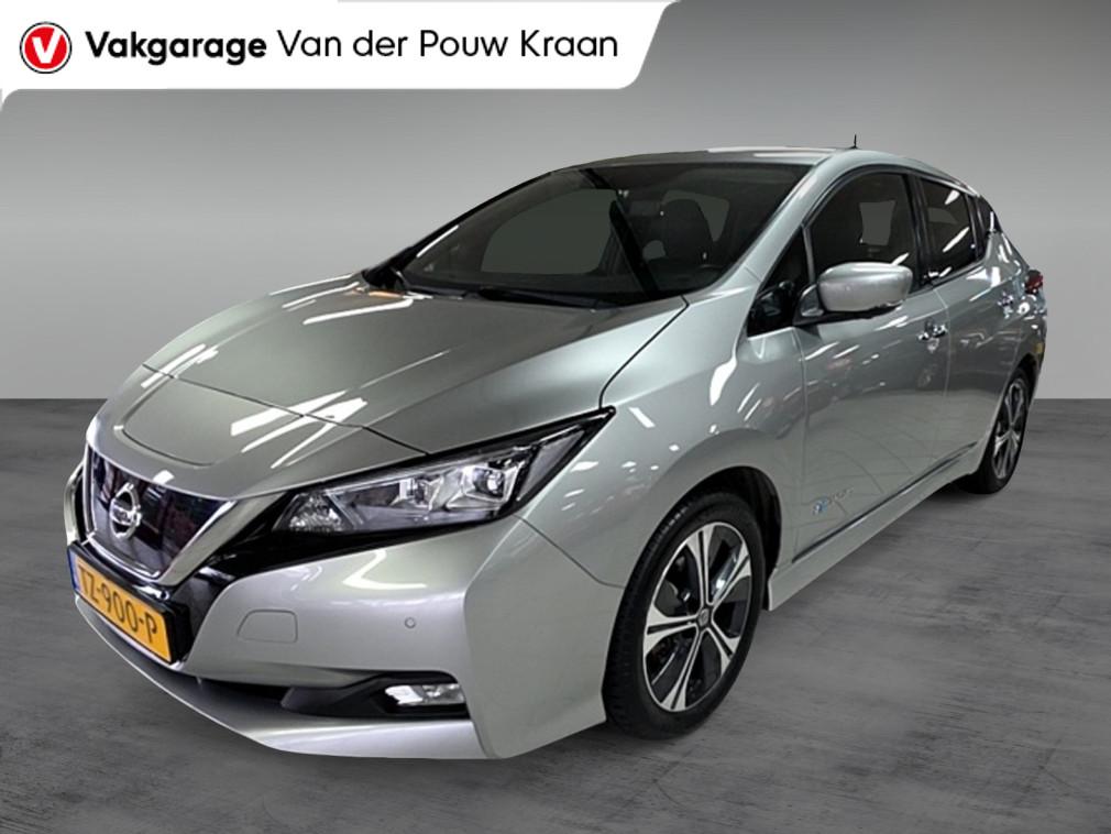 Nissan Leaf Tekna 40 kWh / SOH 88,7% (bj 2018, automaat), Auto's, 12 maanden, 0 cilinders, Gebruikt, Zwart