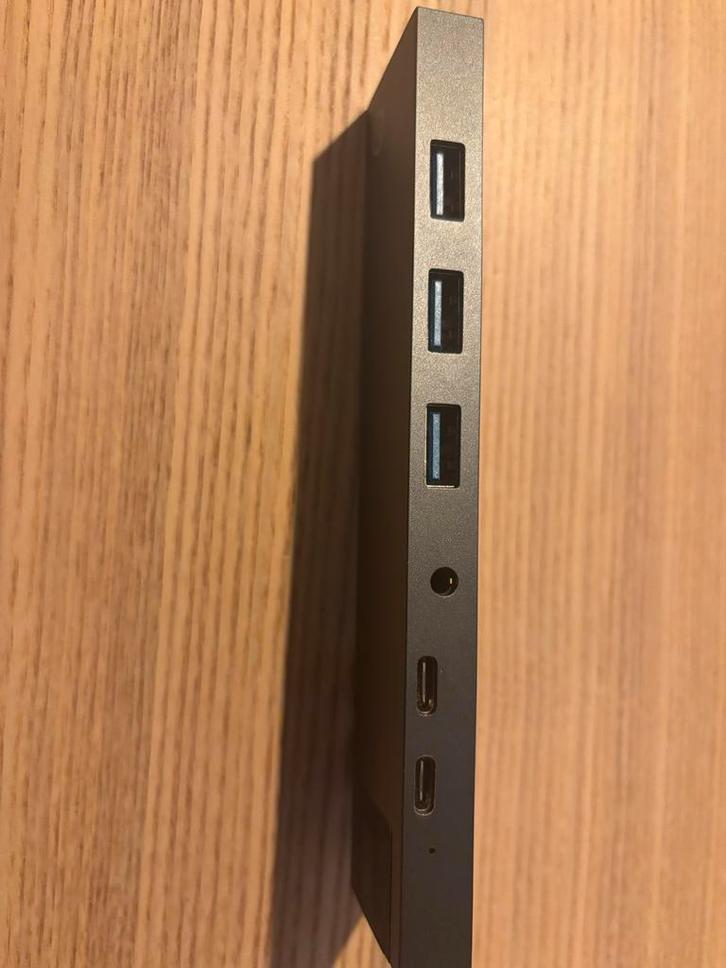 Coolblue Bluebuilt Docking Station - USB-C/USB-poort werkt, Computers en Software, Dockingstations, Niet werkend, Docking station