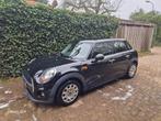Mini nieuw type – met werk, Auto's, Mini, Stof, Zwart, 1198 cc, Handgeschakeld
