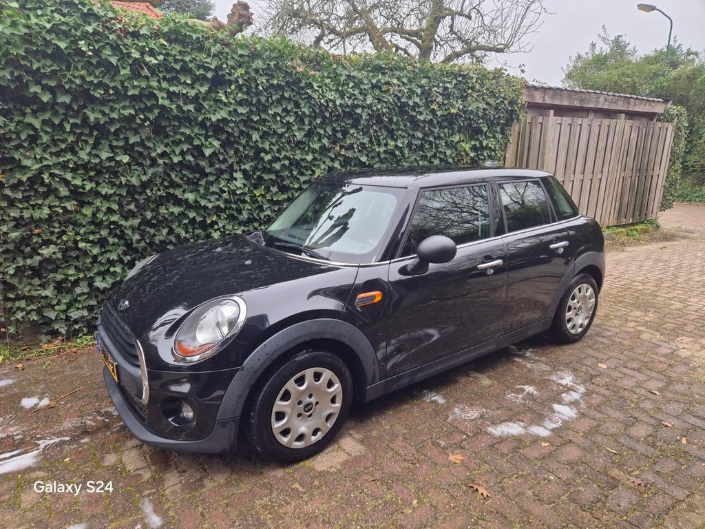 Mini nieuw type – met werk, Auto's, Mini, Particulier, Te koop, Cooper, Benzine, B, Hatchback, Handgeschakeld, Origineel Nederlands