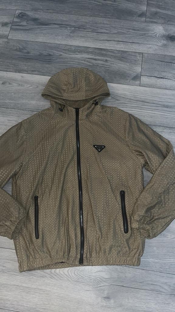 Prada vest, Ophalen of Verzenden, Zo goed als nieuw, Maat 46 (S) of kleiner, Bruin