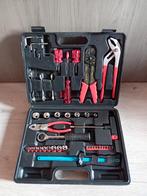 Koffertje met gereedschap, Ophalen, Nieuw