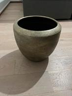 Grote gouden bloempot, Tuin en Terras, Bloempotten, Overige materialen, Gebruikt, Rond, Binnen