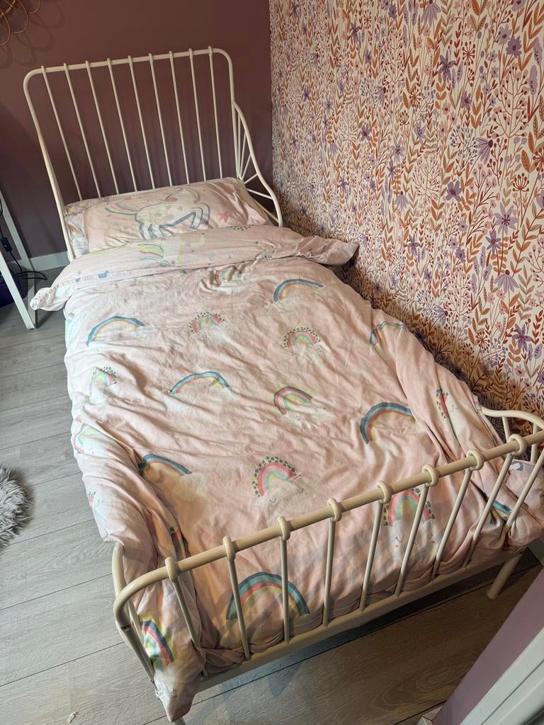 Ikea minnen meegroeibed, Huis en Inrichting, Ophalen, Verstelbaar, Eenpersoons, Wit