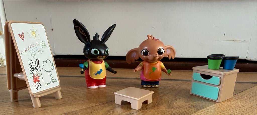 Bing en Sula figuurtjes met schildersezel en accessoires, Ophalen of Verzenden, Zo goed als nieuw