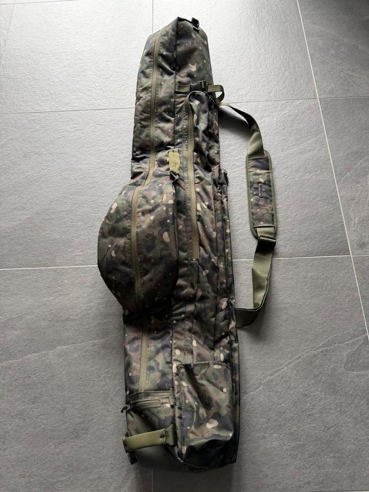 Trakker NXC Camo 3-Rod Sleeve 10ft-R NIEUWSTAAT!, Watersport en Boten, Hengelsport | Karpervissen, Zo goed als nieuw, Overige typen