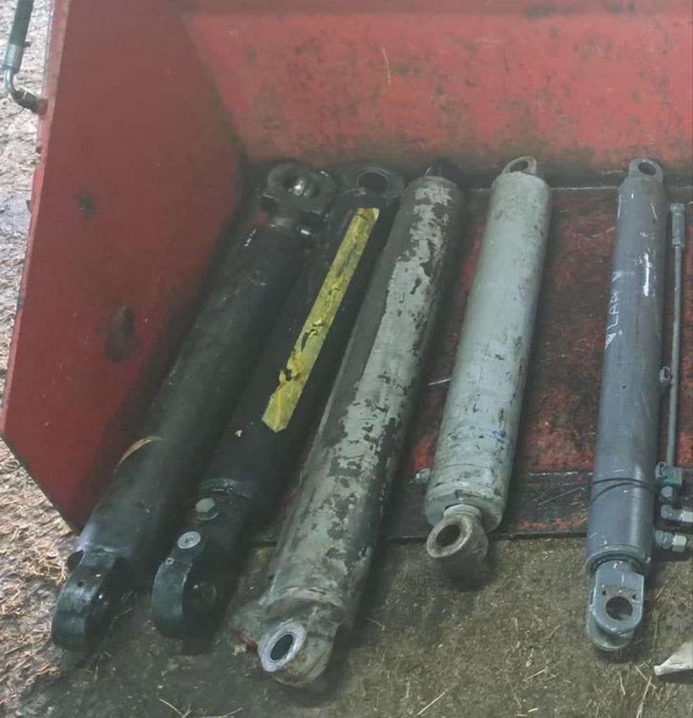 Hydraulische cilinders ideaal voor houtklovers, Ophalen, Gebruikt
