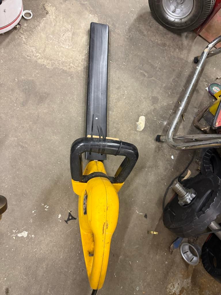 Grizzly EHS 520 heggenschaar, Ophalen, Gebruikt, Elektrisch