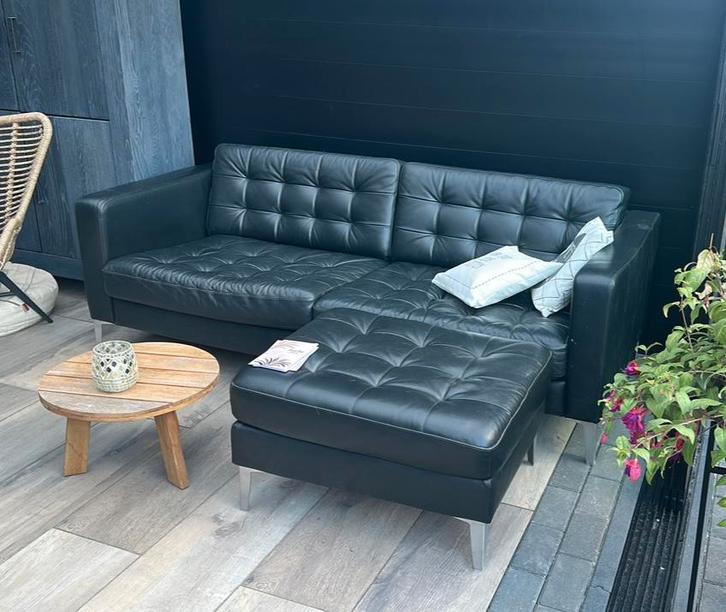 Zwarte leren bank en hocker/voetenbank, Huis en Inrichting, Banken | Voetenbanken en Poefen, Gebruikt, 75 tot 100 cm, 125 cm of meer