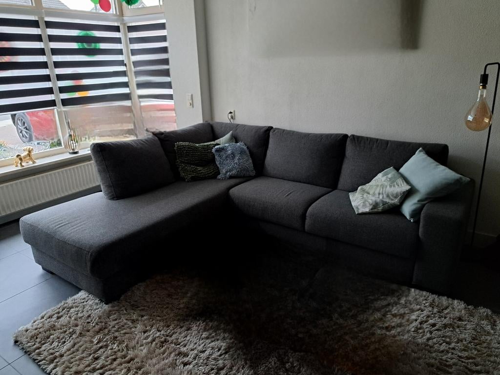 Grijze hoekbank, Ophalen, Zo goed als nieuw, 150 cm of meer, Vierpersoons of meer