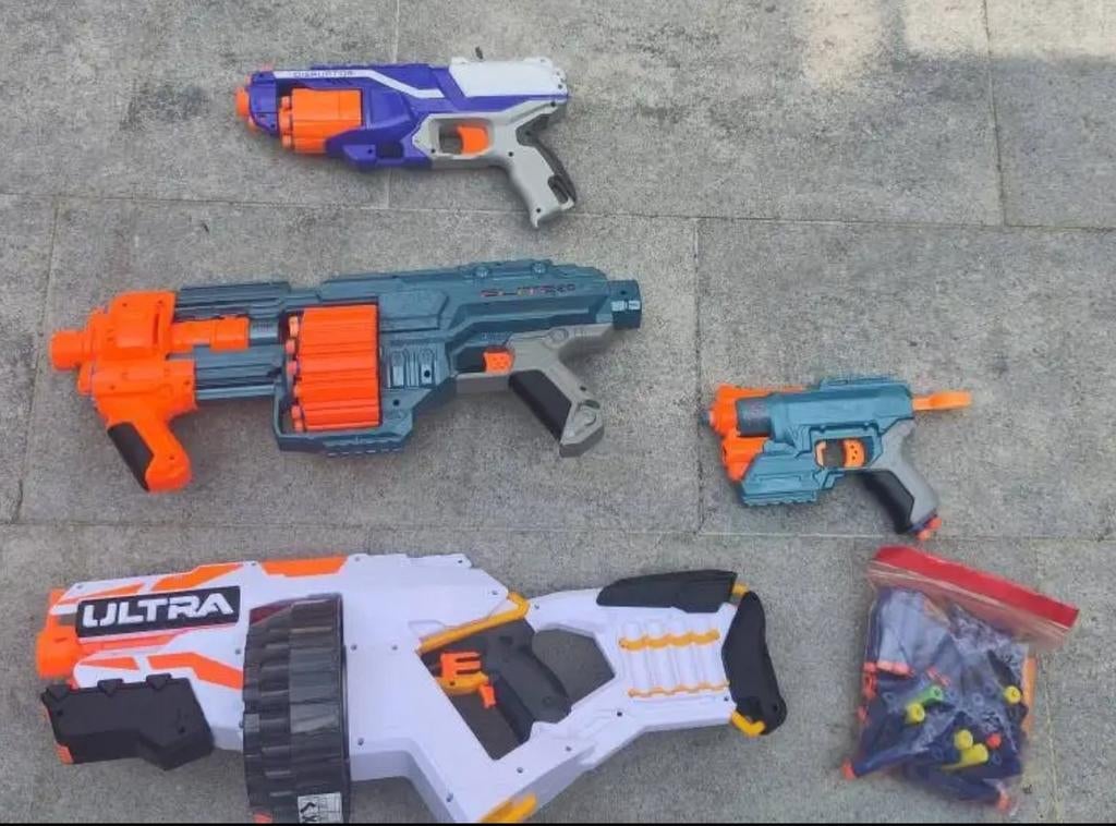 Complete Nerf set - Zo goed als nieuw! Buiten spelen!, Ophalen, Zo goed als nieuw