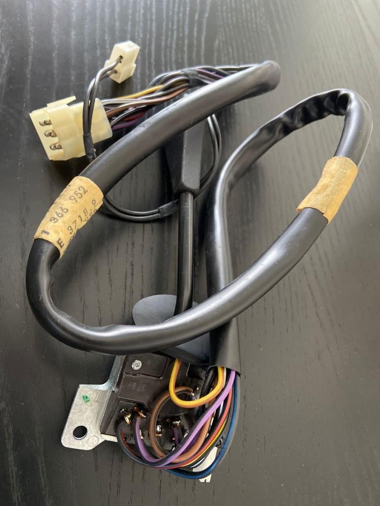 BMW E21 Ruitenwisserschakelaar, Nieuw, Ophalen of Verzenden, Nieuw, BMW