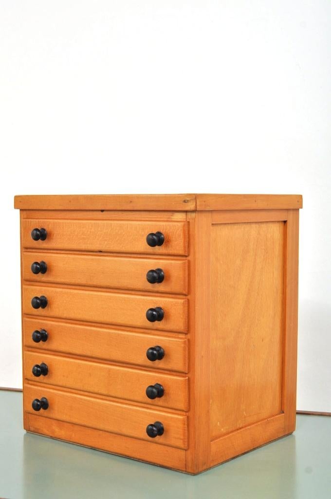 Vintage sieradenkastje beuken ladekastje kast jaren 50