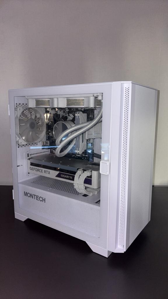 Krachtige Game Computer, Computers en Software, Desktop Pc's, Ophalen, Zo goed als nieuw