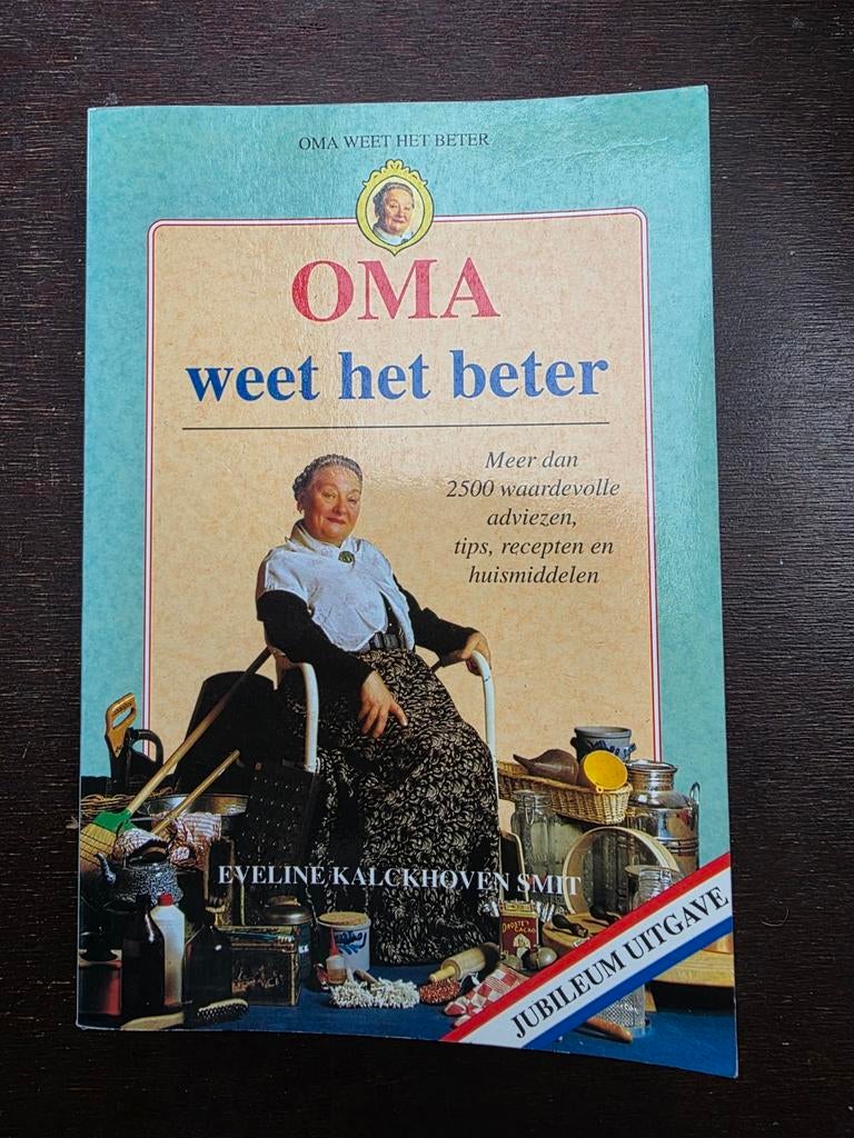 Oma weet het beter - Eveline Kalkhoven Smit - Jubileumuitg, Ophalen of Verzenden, Zo goed als nieuw, Kruiden en Alternatief, Eveline Kalkhoven Smit