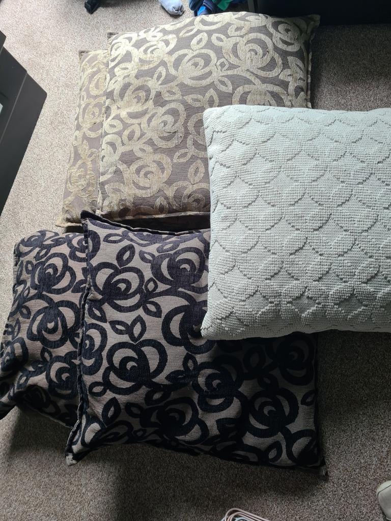 Set van 5 decoratieve kussens in verschillende patronen, Ophalen, Gebruikt, Bruin, Vierkant