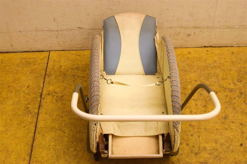 Poppenwagen 50703, Kinderen en Baby's, Speelgoed | Poppen, Ophalen of Verzenden, Gebruikt, Barbie