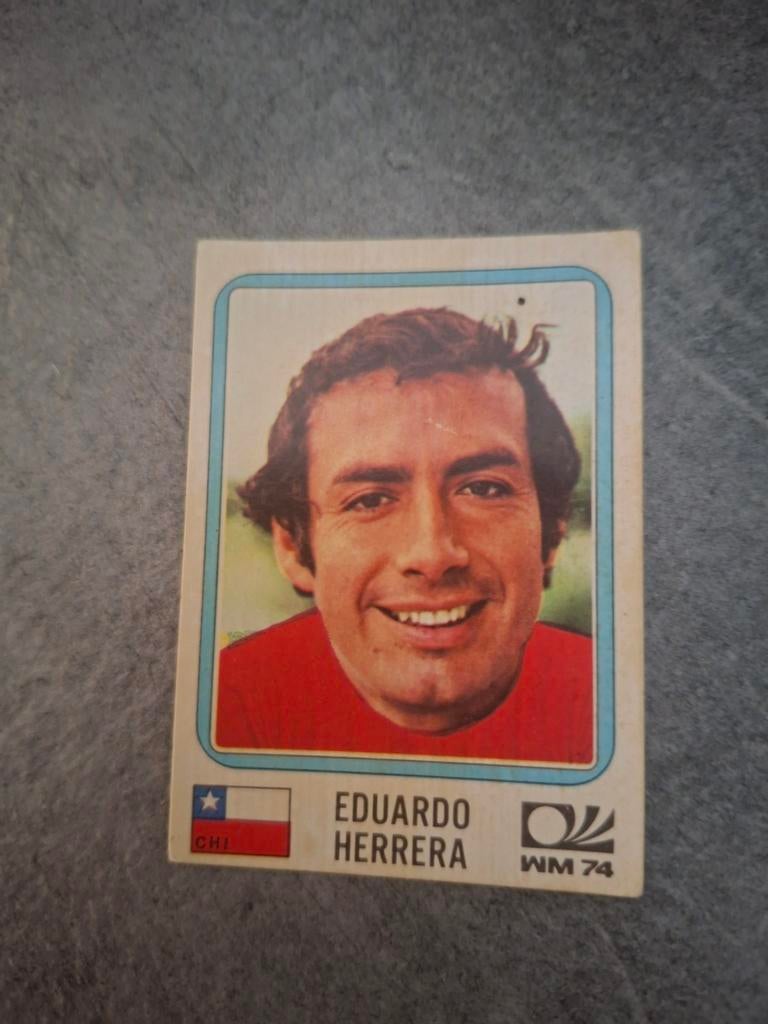 Panini sticker WK 74 München. Speler Eduardo Herrera Chili., Verzenden, Zo goed als nieuw, Sticker