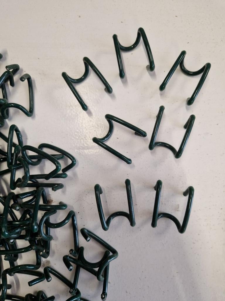 Nieuw Veer Haken 144 stuks groen, Ophalen of Verzenden, Nieuw, Minder dan 50 mm