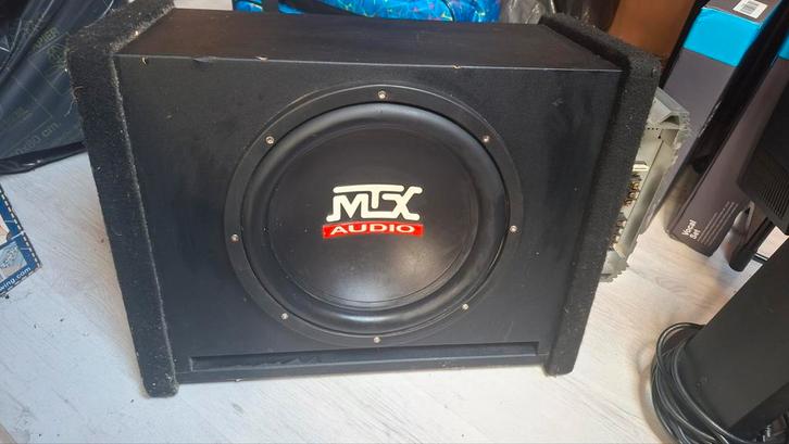 MTX Subwoofer met Lanzar Vibe 221 Versterker, Auto diversen, Autoradio's, Gebruikt, Ophalen of Verzenden